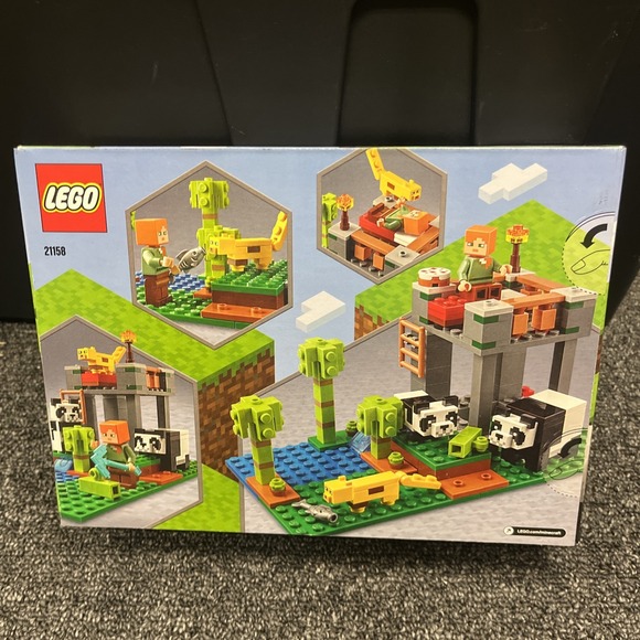Lego Minecraft - The Panda Nursery 21158 - New/Sealed - Picture 2 of 4